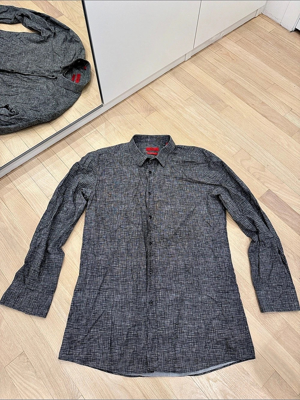 Hugo Checkered Button Down in Gray & Black XL